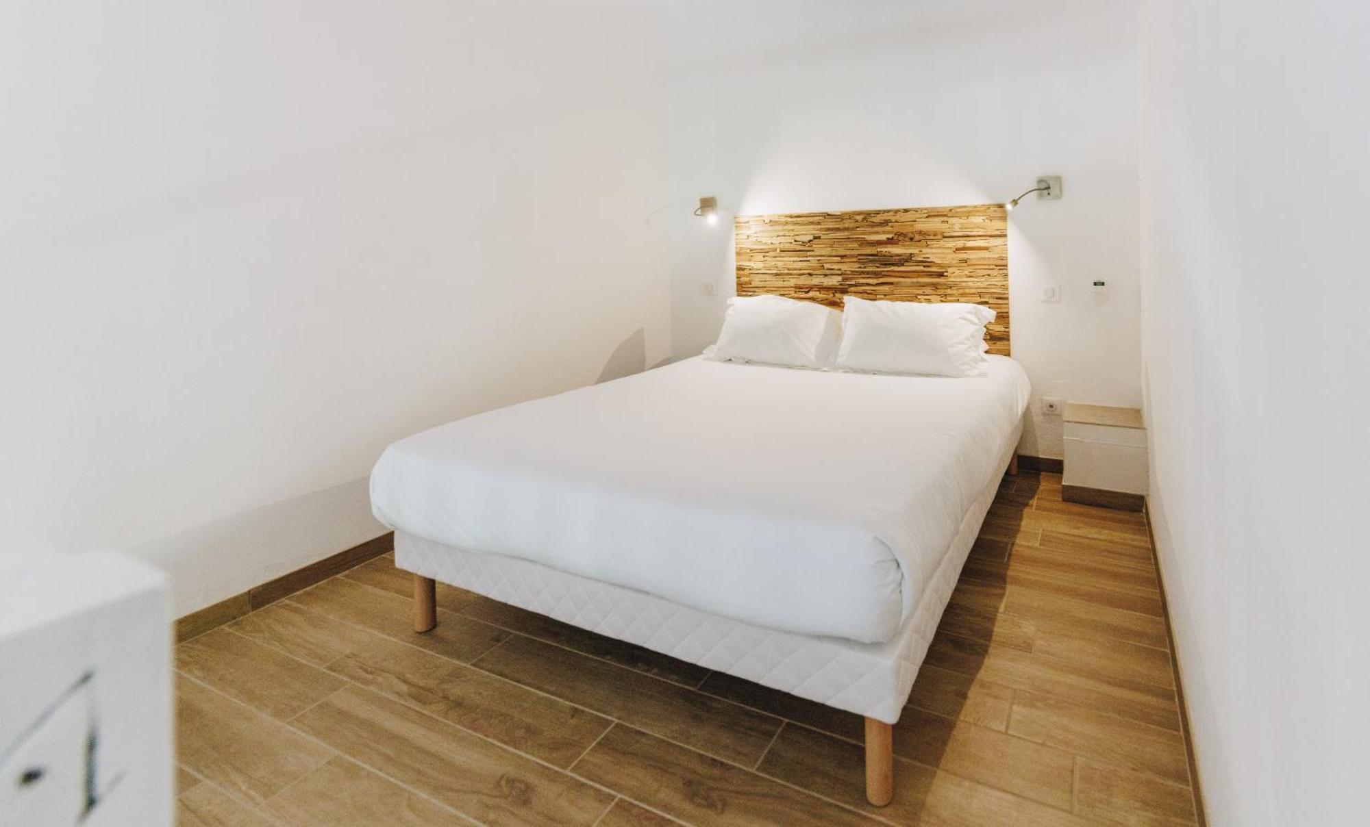 Oro Biancu Lejlighedshotel Lucciana  Eksteriør billede