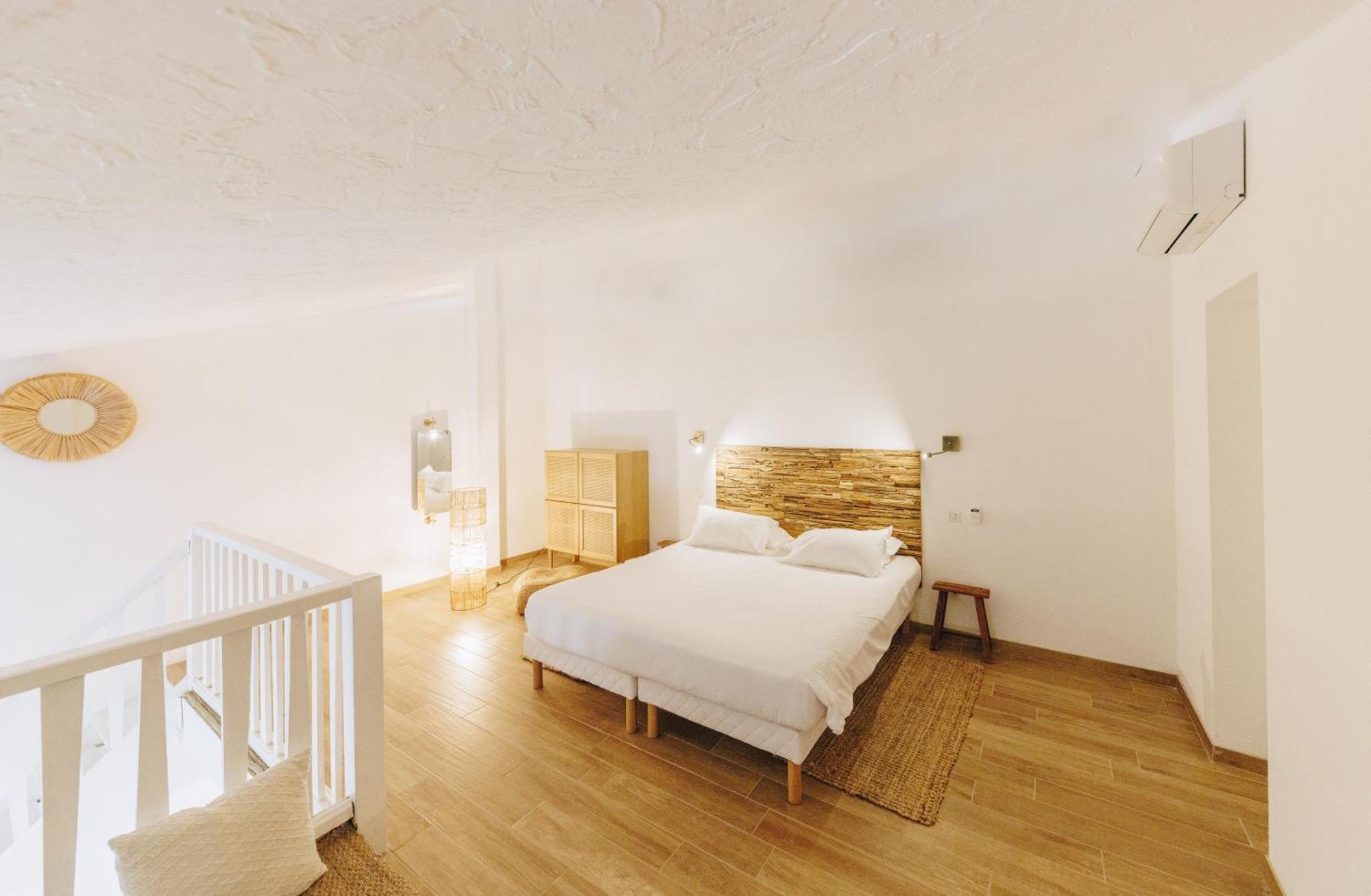 Oro Biancu Lejlighedshotel Lucciana  Eksteriør billede